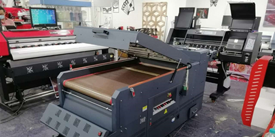 No te pierdas esta máquina de impresión de camisetas DTF